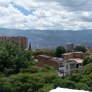 En Medellín